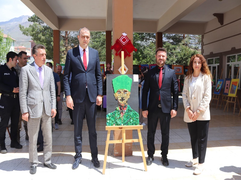 Üzümlü’de Bilim Şenliği Coşkusu